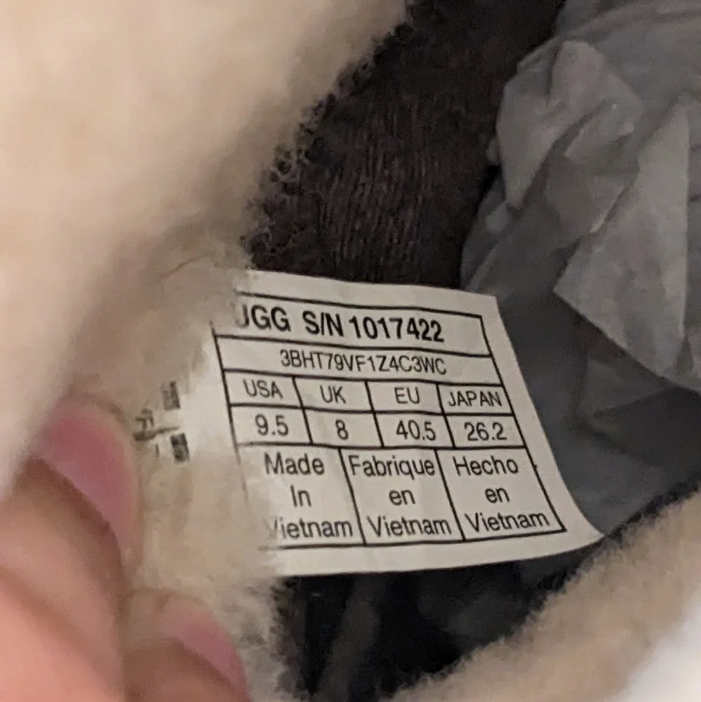 NWOT UGG Waterproof Edelina Wedge Boots